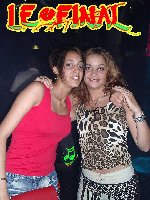 19 Photos 